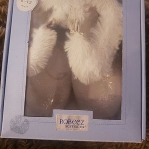 Robeez fur boots 6-12 months